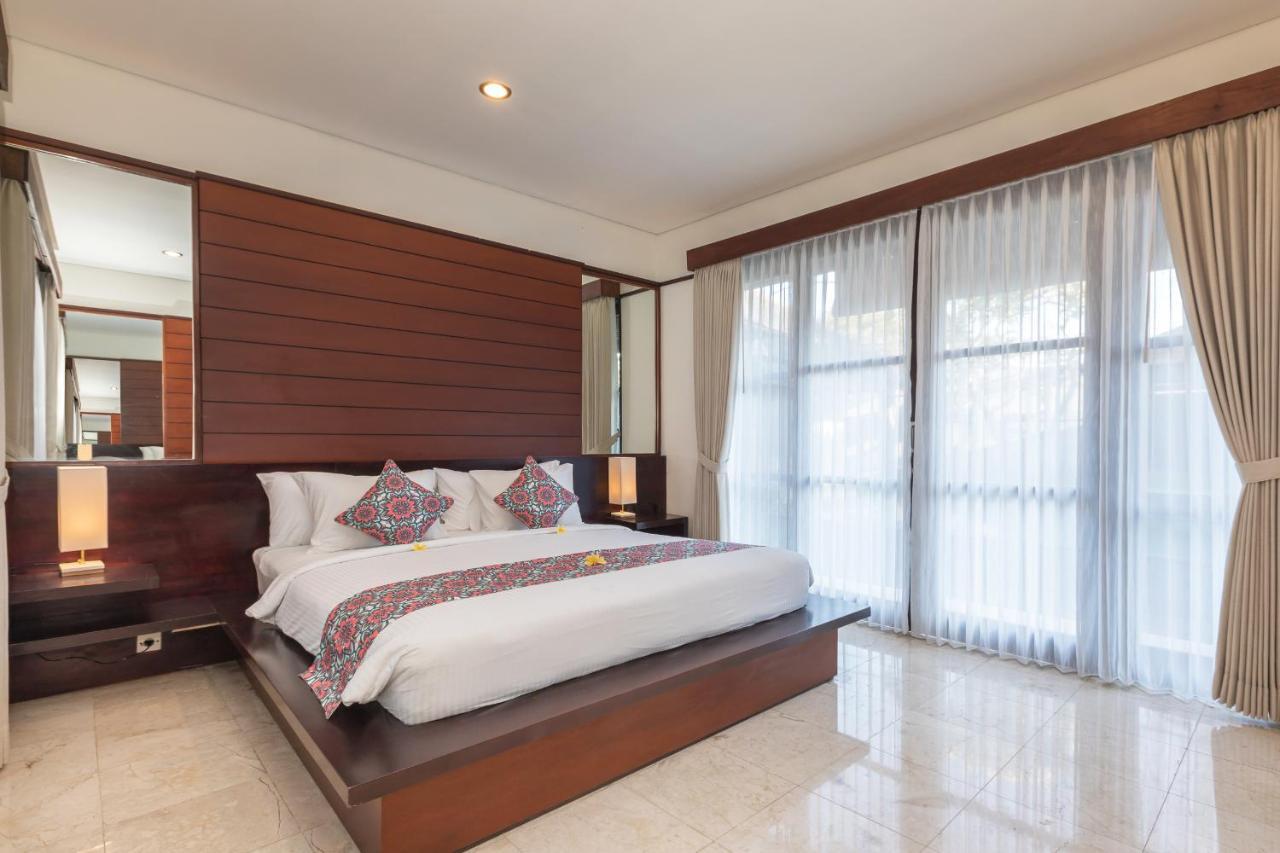 Villa Litera Seminyak Esterno foto