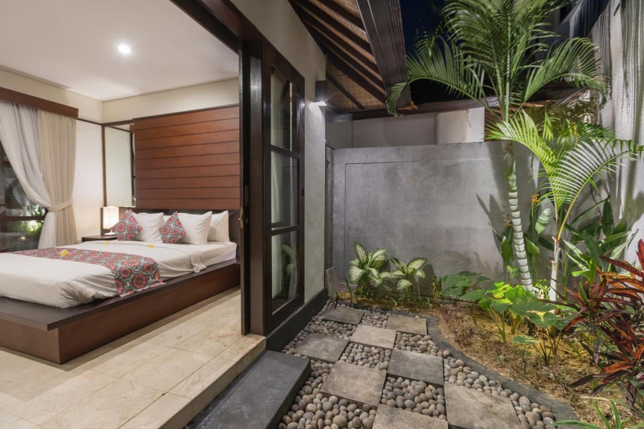 Villa Litera Seminyak Esterno foto