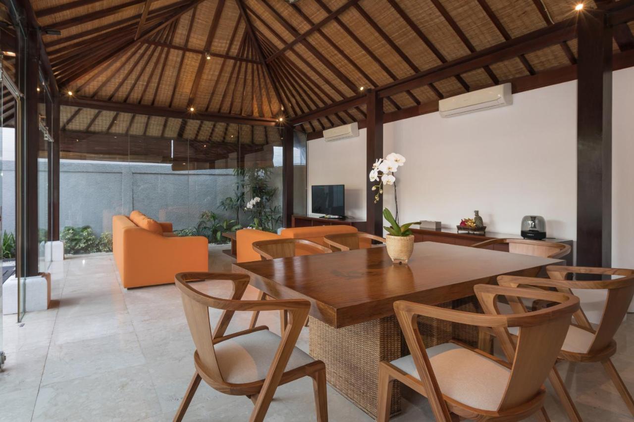 Villa Litera Seminyak Esterno foto