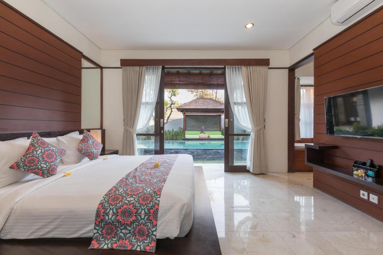 Villa Litera Seminyak Esterno foto